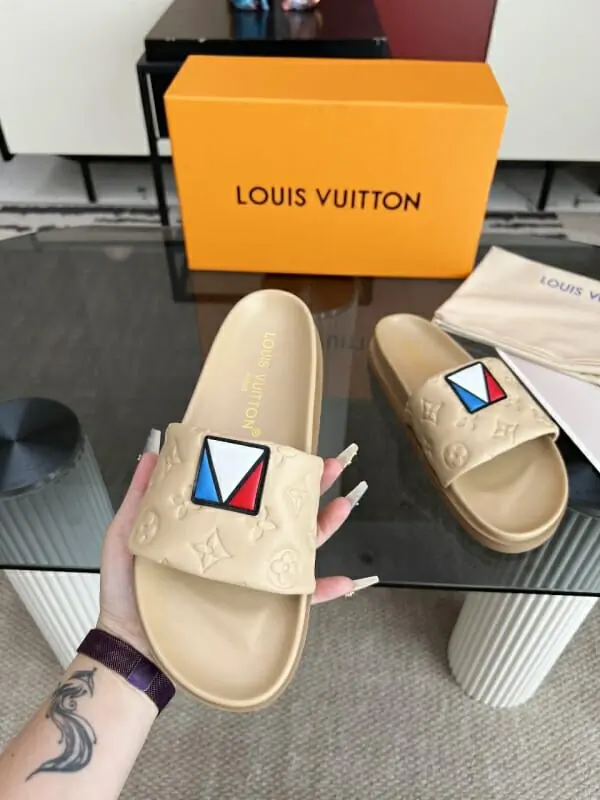 louis vuitton chaussons pour femme s_12670733